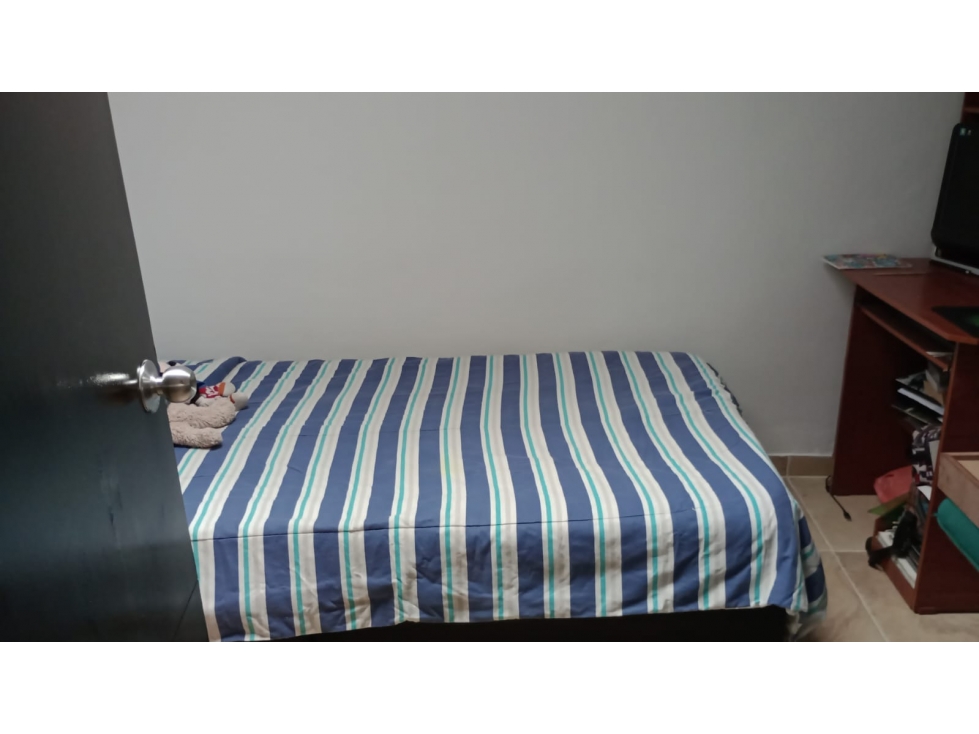 SE VENDE CASA EN LA URBANIZACION LA VIRGINIA — foto 3