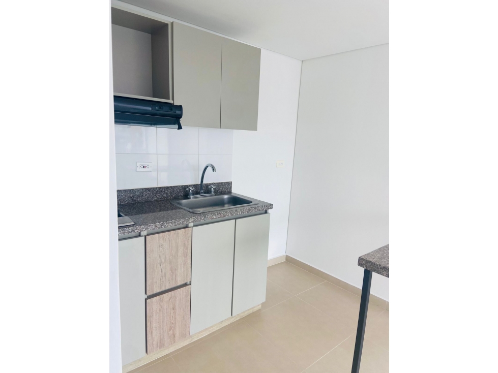 SE VENDE APARTAESTUDIO EN EL BARRIO LAURELES — foto 5