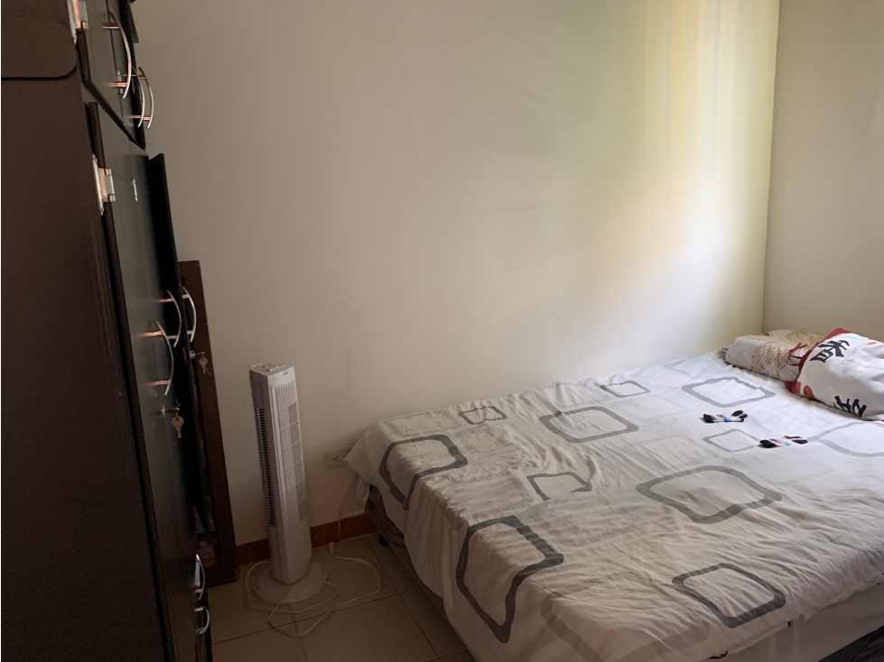 SE ARRIENDA APARTAMENTO — foto 2