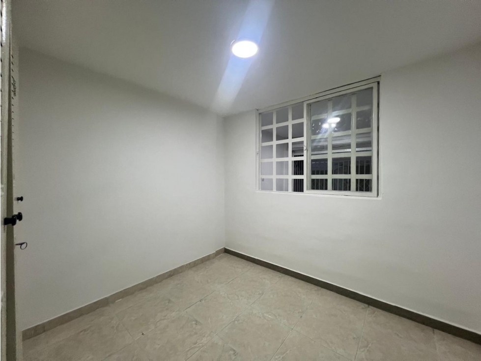 SE VENDE CASA DOBLE RENTA EN VILLA LILIANA — foto 2