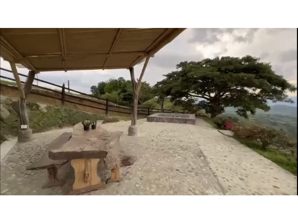 SE NEDE FINCA GANADERA CERCA A CIROZAL VÍA AL VALLE — foto 2