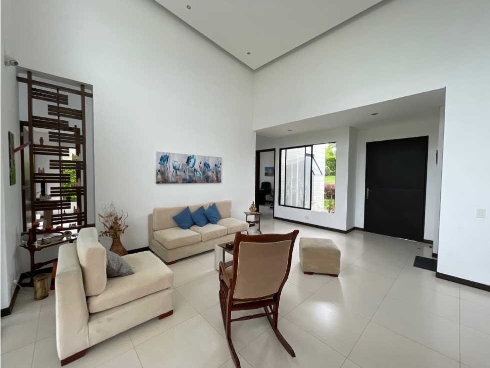 SE VENDE CASA CAMPESTRE CERCA AL CLUB CAMPESTRE — foto 4