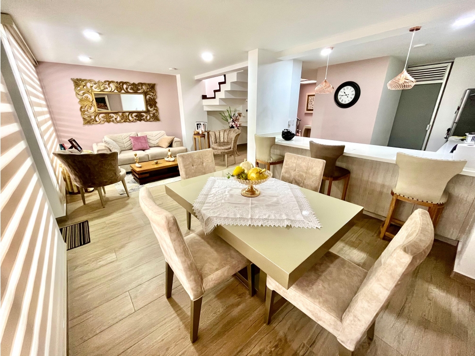 SE VENDE CASA CERCA A LA UNIVERSIDAD ANTONIO NARIÑO — foto 2