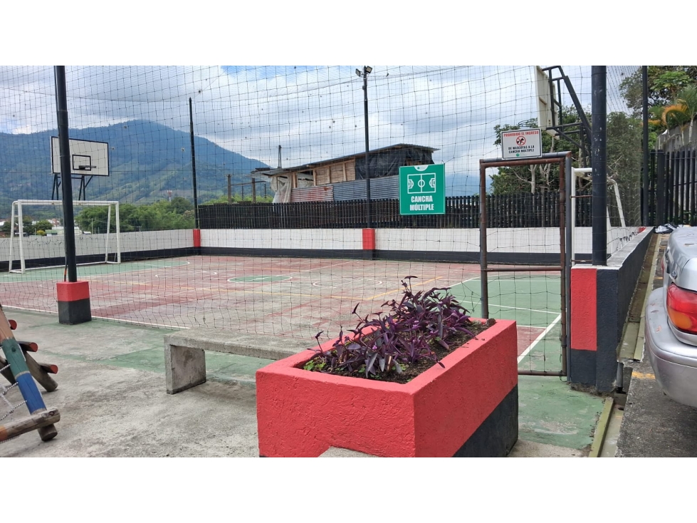 SE VENDE APARTAMENTO AMOBLADO ZONA ORO NEGRO — foto 2