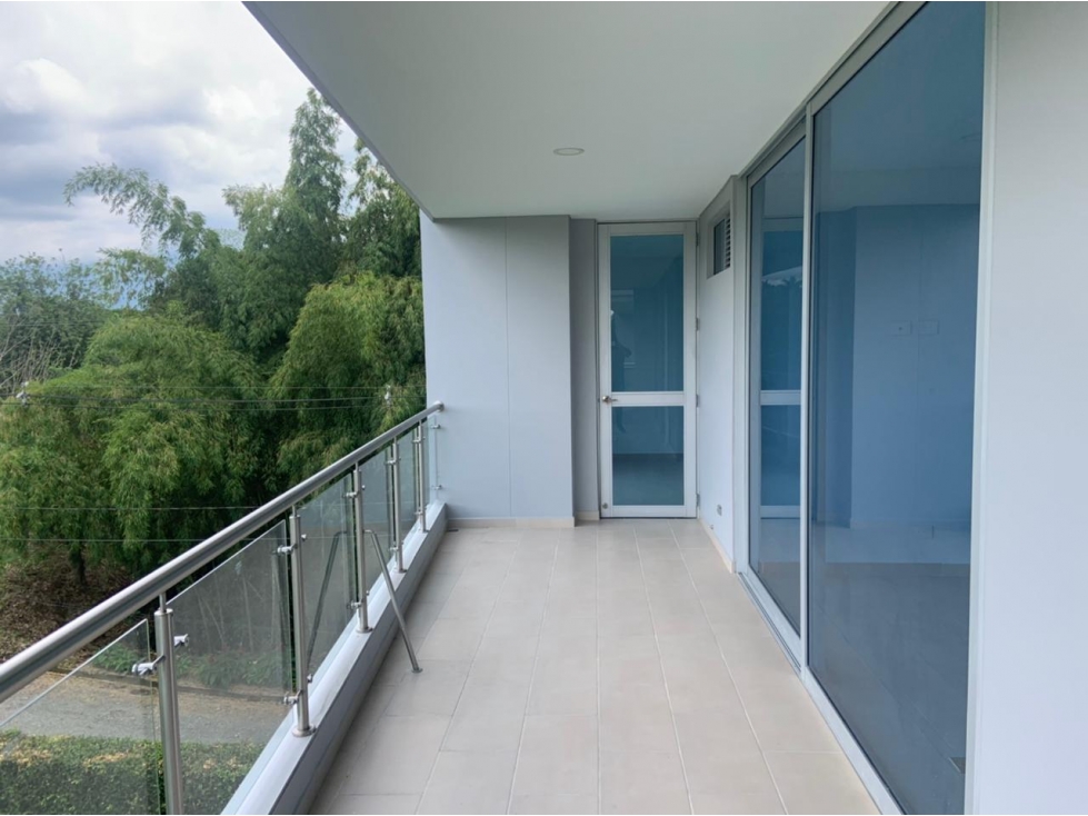 SE VENDE APARTAMENTO CERCA AL AEROPUERTO — foto 3
