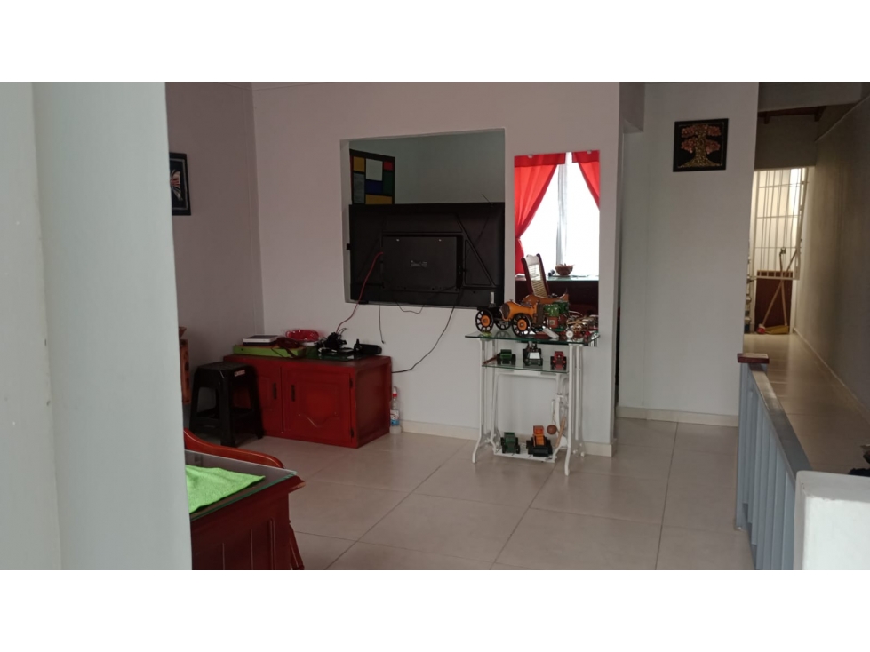 SE VENDE CASA DOBLE RENTA EN EL BARRIO GRANADA — foto 5