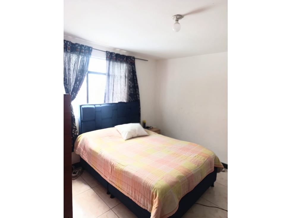 CASA PARA REMODELAR ZONA SUR DE BOGOTÁ (BARRIO LOS SAUCES) — foto 6