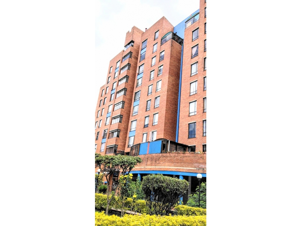 APARTAMENTO CARLOS LLERAS RESTREPO-BUEN ESTADO