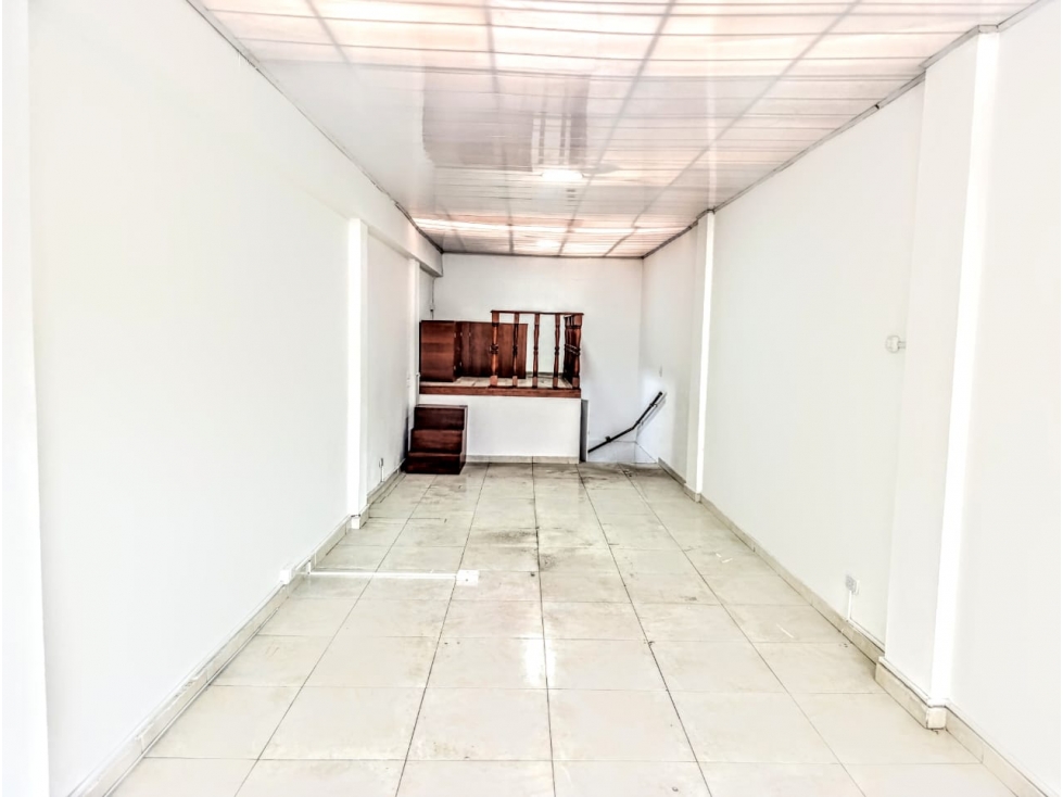 LOCAL COMERCIAL DUPLEX - BARRIO PRADO VERANIEGO — foto 4