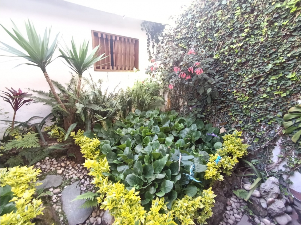 CASA EN SANTA BÁRBARA PARA PROYECTO INMOBILIARIO O FAMILIA — foto 4