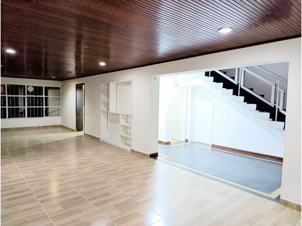 ARRENDAMOS CASA SECTOR DE GALERÍAS EN EXCELENTE ESTADO — foto 6