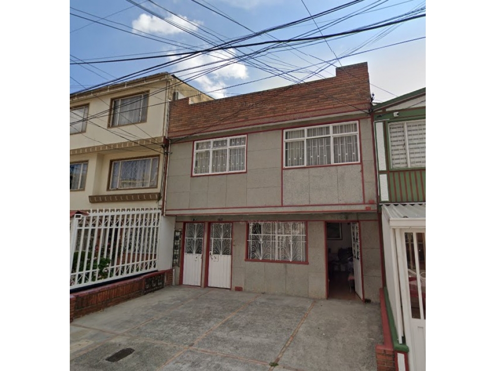 CASA PARA REMODELAR ZONA SUR DE BOGOTÁ (BARRIO LOS SAUCES) — foto 2