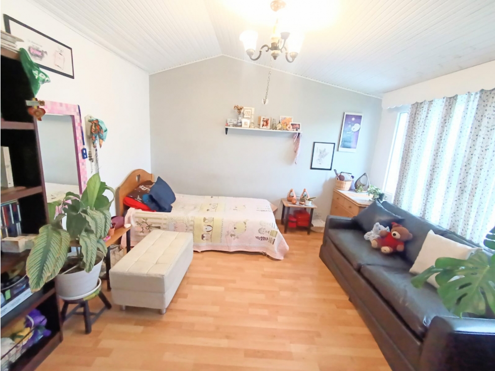 PRECIOSA CASA EN PONTEVEDRA- CON ZONA VERDE INTERIOR AMPLIA — foto 6