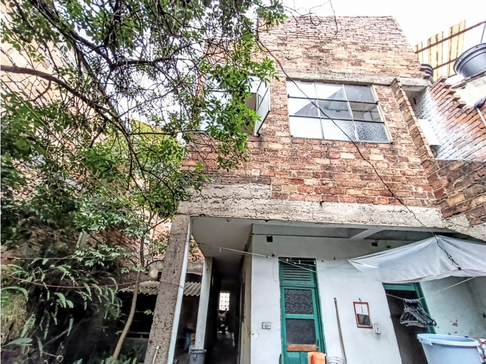 CASA PARA PROYECTO INMOBILIARIA O PARA RENOVAR BARRIO RESTREPO — foto 6