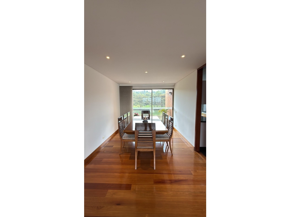 LUJOSO APARTAMENTO EN COLINA CAMPESTRE — foto 5