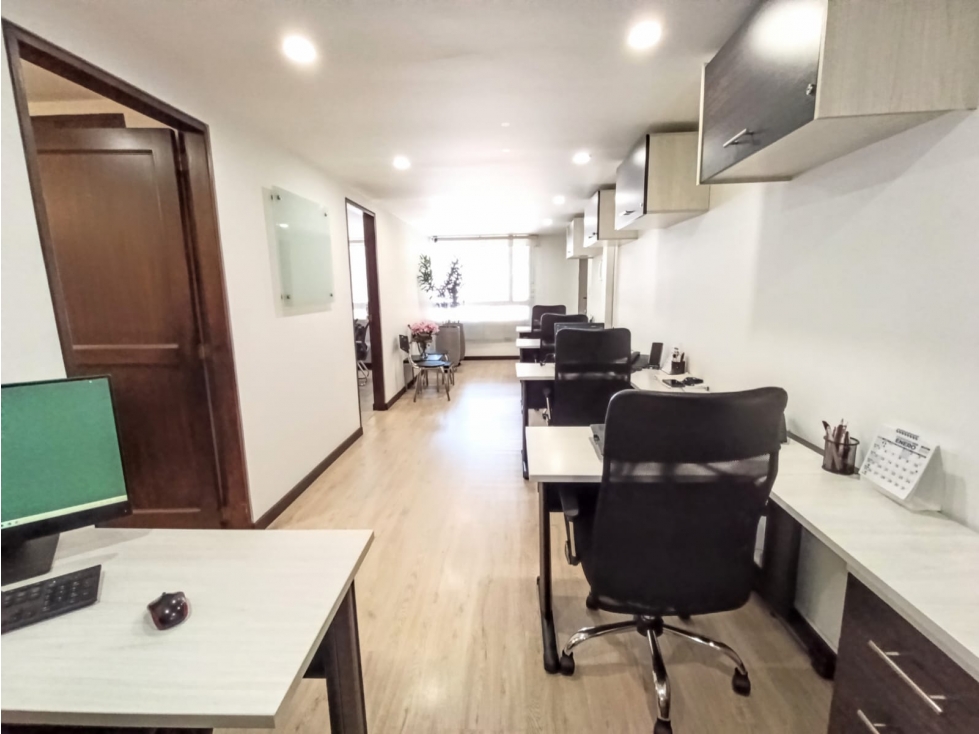 OFICINA REMODELADA AL 100% EN LA ZONA DE EL CHICO — foto 3