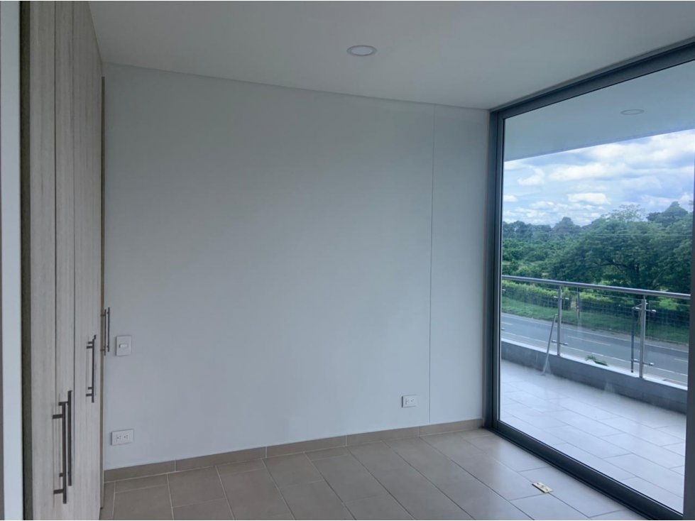 SE VENDE APARTAMENTO CERCA AL AEROPUERTO — foto 5
