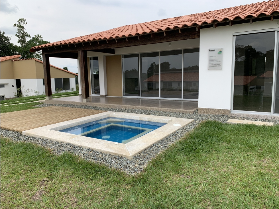 SE ARRIENDA CASA CAMPESTRE EN EL CONJUNTO 3 COLINAS - 1