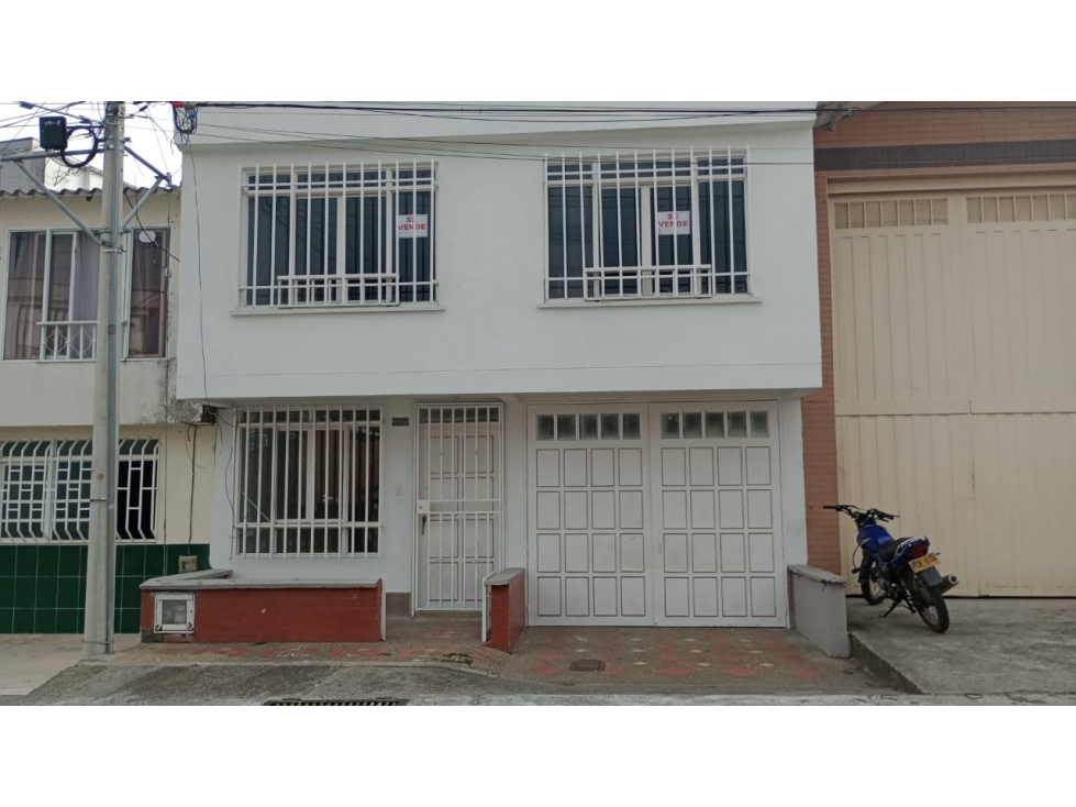 SE VENDE CASA EN MONTENEGRO