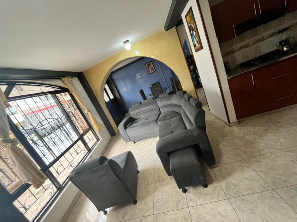 SE VENDE CASA EN EL BARRIO GRANADA — foto 5