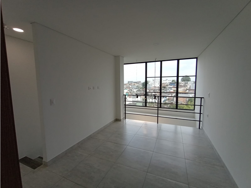 SE ARRIENDA APARTAESTUDIO DUPLEX EN AV CENTENARIO — foto 5