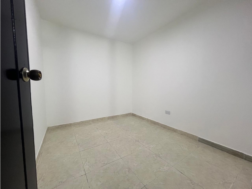 SE VENDE CASA DOBLE RENTA EN VILLA LILIANA — foto 3