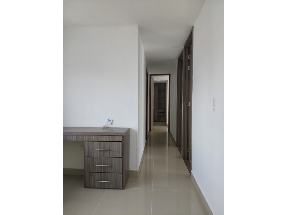 SE VENDE ESPECTACULAR APARTAMENTO EN EL BARRIO LAURELES — foto 3