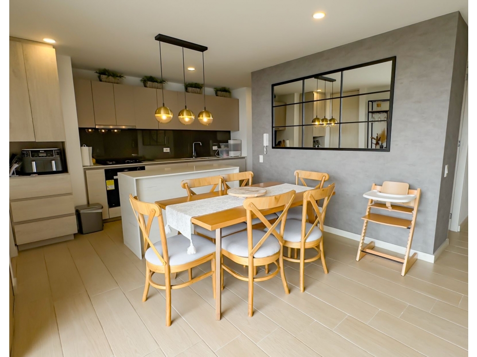 SE VENDE APARTAMENTO EN EL BARRIO LA CASTELLANA
