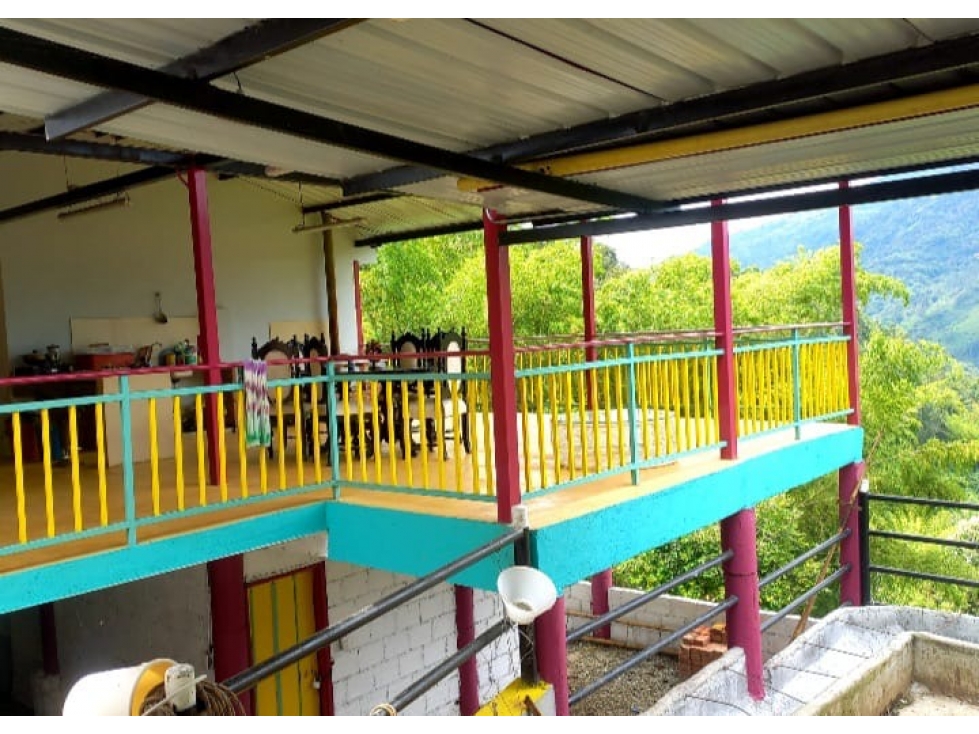 SE VENDE FINCA GANADERA CERCA A BARRAGAN - 1