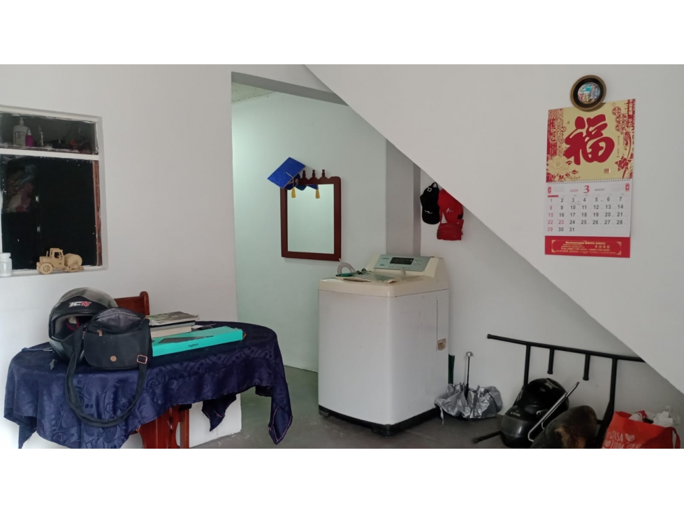 SE VENDE CASA DOBLE RENTA EN EL BARRIO GRANADA — foto 2