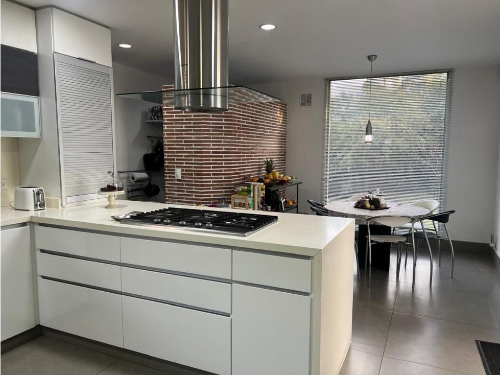 Casa contemporánea en venta en San Simón, Suba Bogota — foto 6