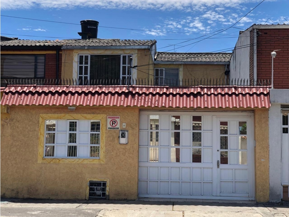 CASA EN VENTA KENNEDY VILLA CLAUDIA
