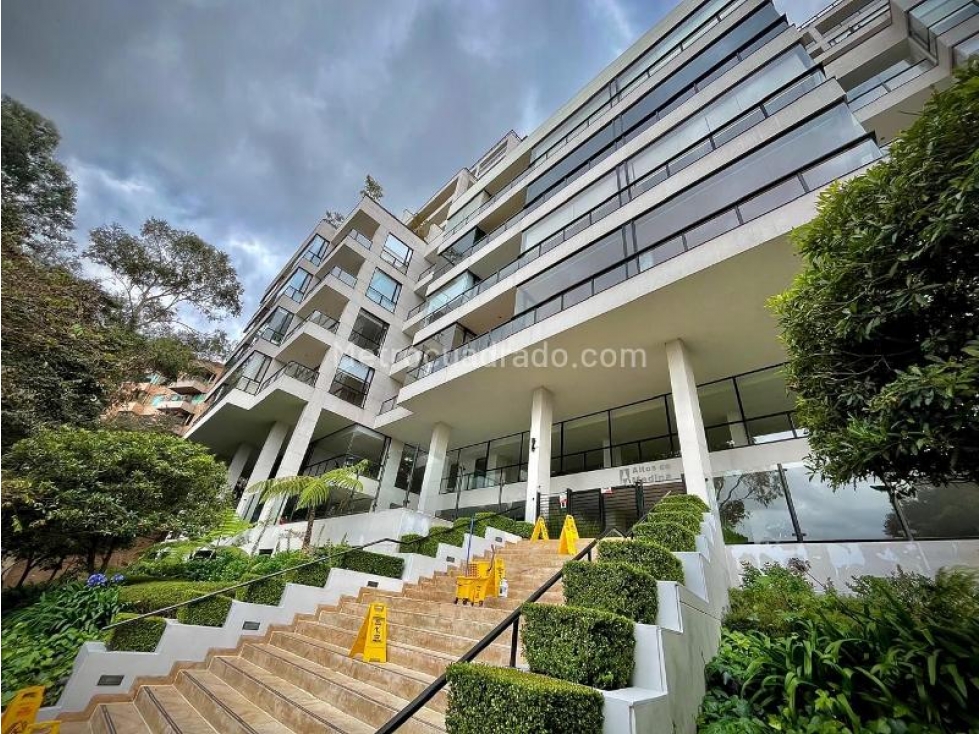 Venta de apto en Bosque Medina de 257m2, Usaquen