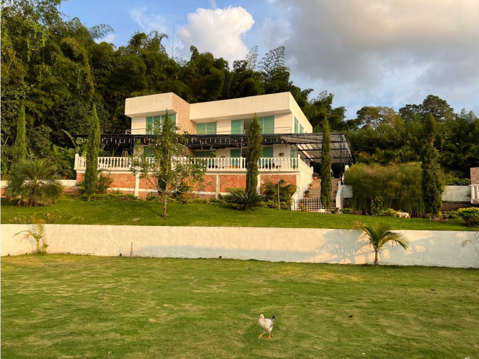 Hermosa finca campestre en la Mesa Cundinamarca