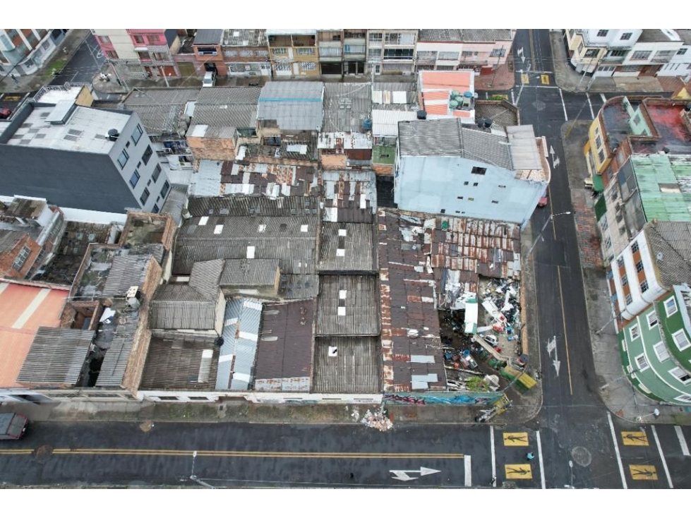 Venta de lote Esquinero 351 M2, barrio Eduardo Santos, Bogotá — foto 3