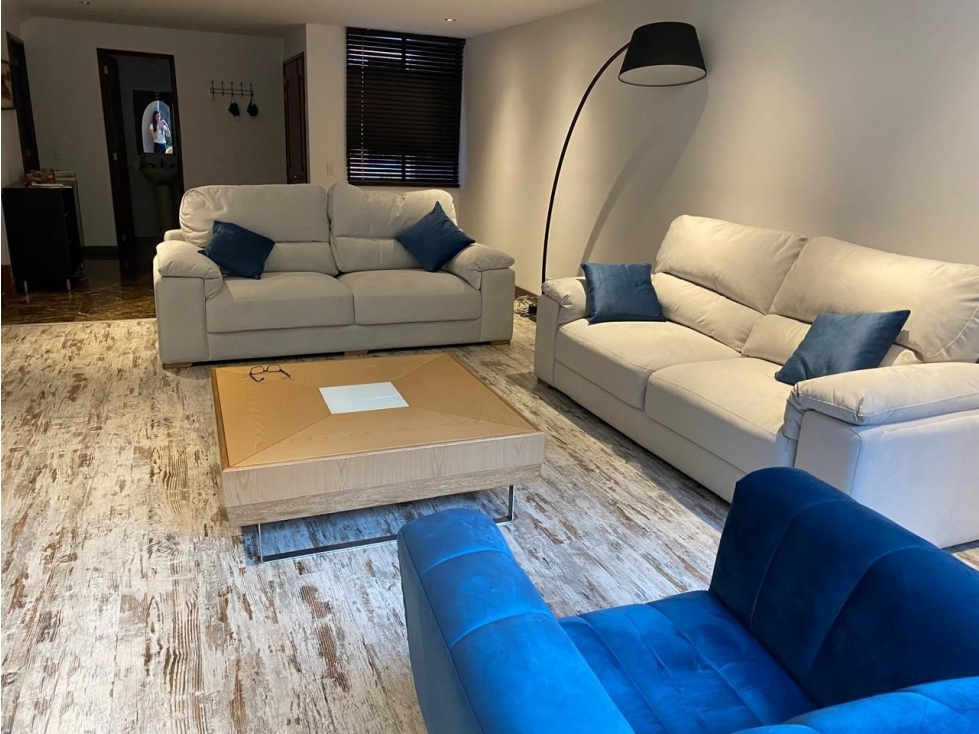 Exclusiva casa de 286 m2 en venta, Gratamira Suba — foto 2