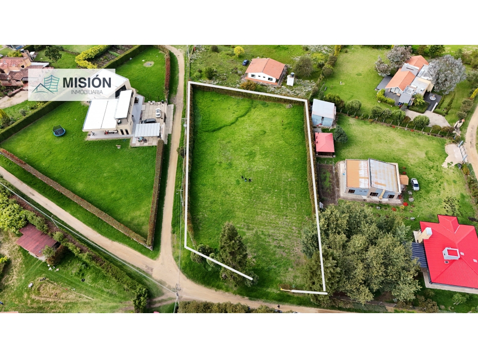Lote Residencial en venta- 2932 m2 - Condominio Campestre de Bojacá - 4