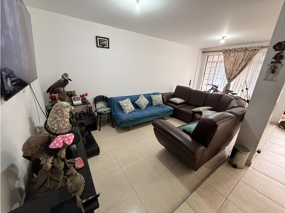 Amplia Casa Unifamiliar en venta Barrio Alicante, Mosquera — foto 6