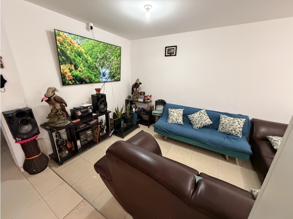 Amplia Casa Unifamiliar en venta Barrio Alicante, Mosquera — foto 5
