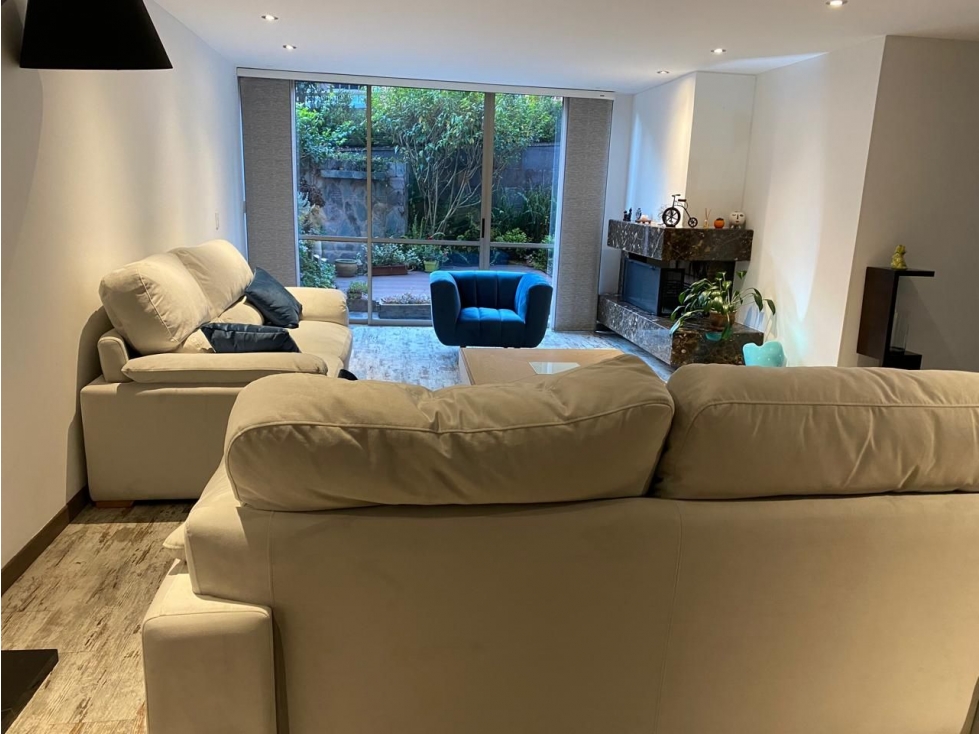 Exclusiva casa de 286 m2 en venta, Gratamira Suba
