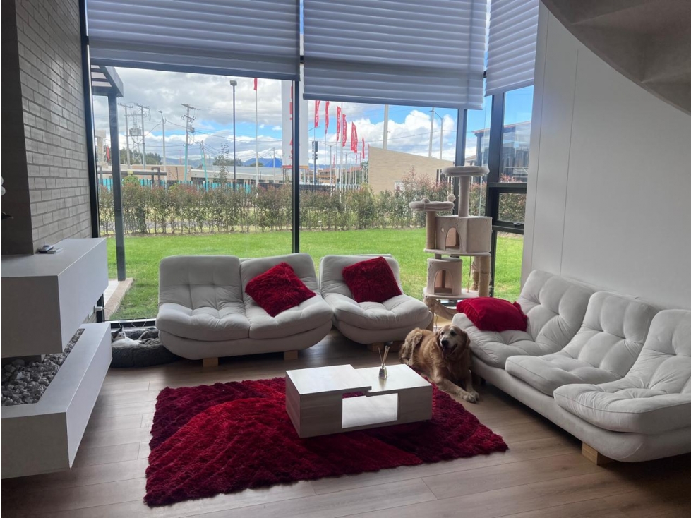 HERMOSA CASA EN VENTA COTA PALO DE AGUA — foto 4