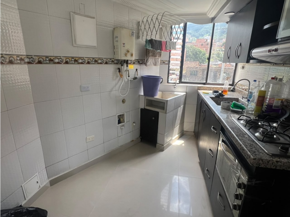 *VENTA DE APARTAMENTO EN LA ALDEA, BELLO — foto 2