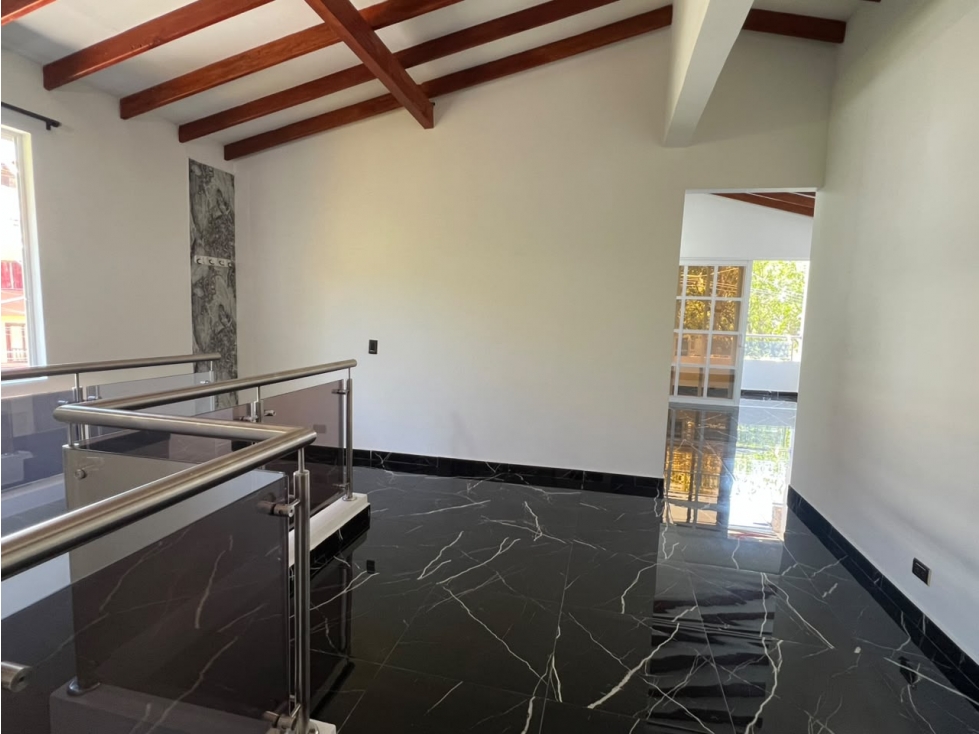 *Venta de apartamento para estrenar en Florencia, Medellín — foto 2