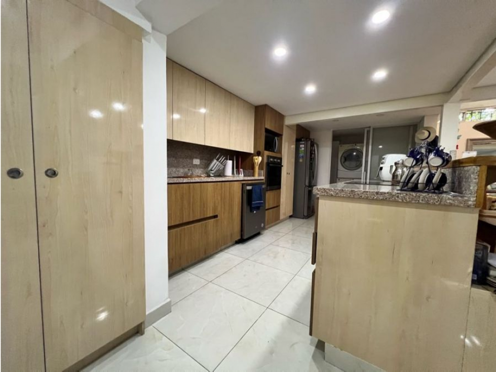 *VENTA DE CASA UNIFAMILIAR DE 3 NIVELES EN BELÉN LA MOTA, MEDELLÍN — foto 3