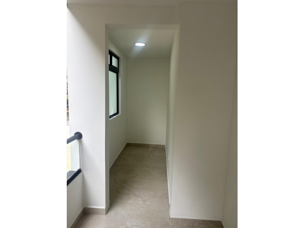 Venta de apartamento nuevo en La Castellana, Medellin — foto 4