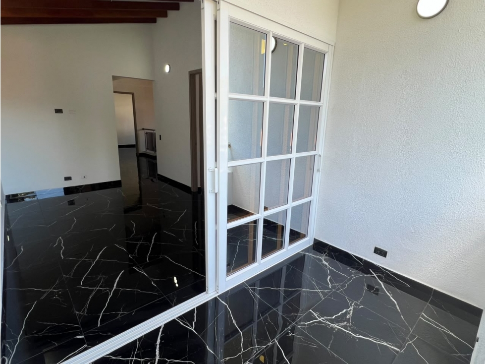 *Venta de apartamento para estrenar en Florencia, Medellín — foto 6