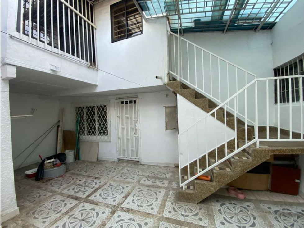 *VENTA CASA P.H PISO 2 EN SEVILLA, MEDELLÍN
