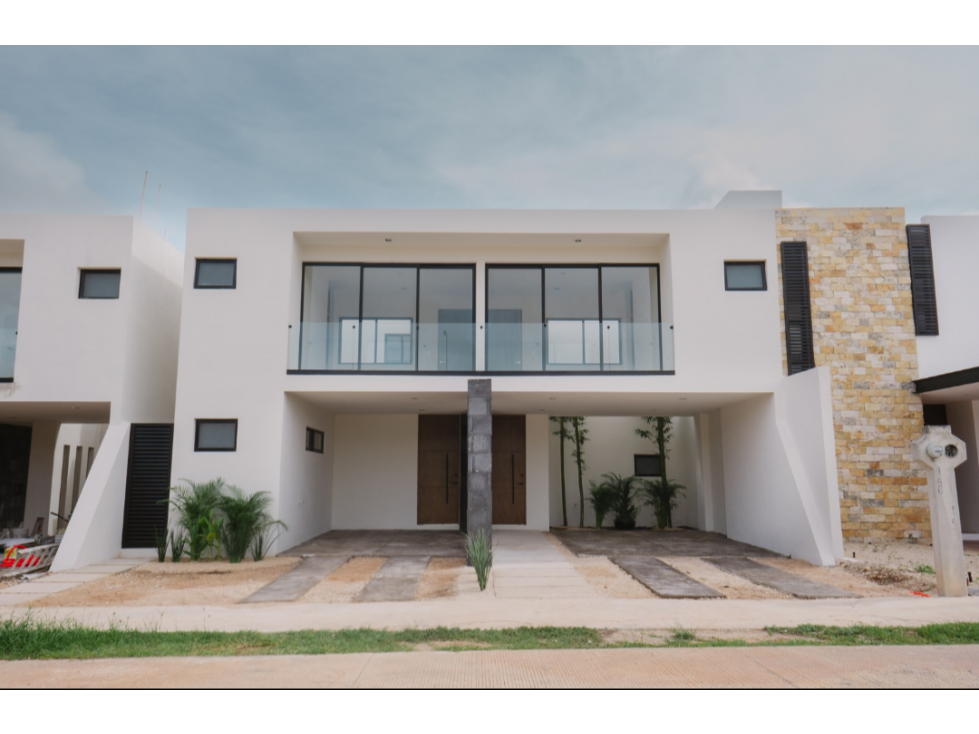VENTA DE HERMOSA CASA EN PRIVADA TAMORA