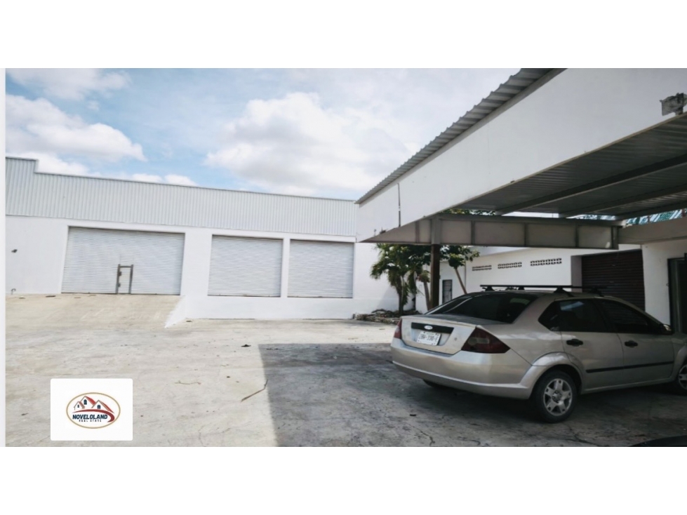 BODEGA EN RENTA SOBRE PERIFERICO PONIENTE EN MERIDA, YUCATAN. - 1