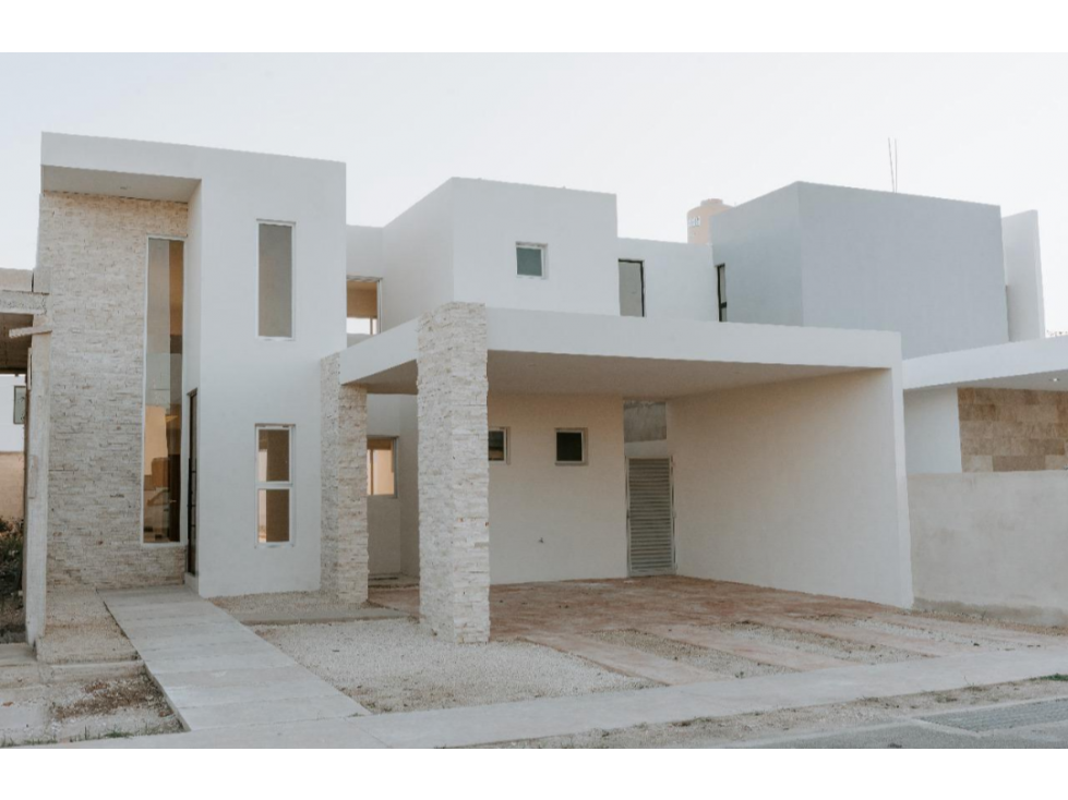 HERMOSA CASA EN VENTA PRIVADA NADIRA